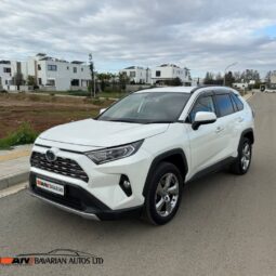 
										TOYOTA RAV4 2.5 HYBRID 4WD full									