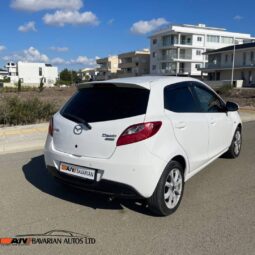 
										MAZDA DEMIO full									