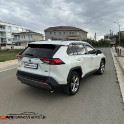 
										TOYOTA RAV4 2.5 HYBRID 4WD full									