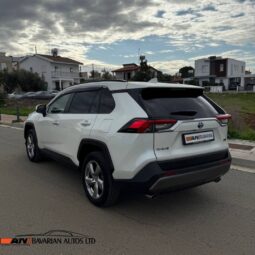 
										TOYOTA RAV4 2.5 HYBRID 4WD full									