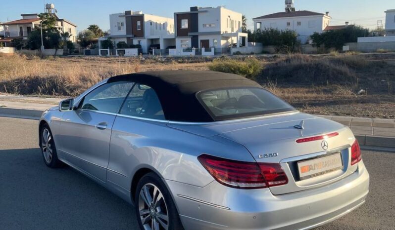 
								MERCEDES E220D CONVERTIBLE full									