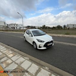 
										TOYOTA YARIS full									