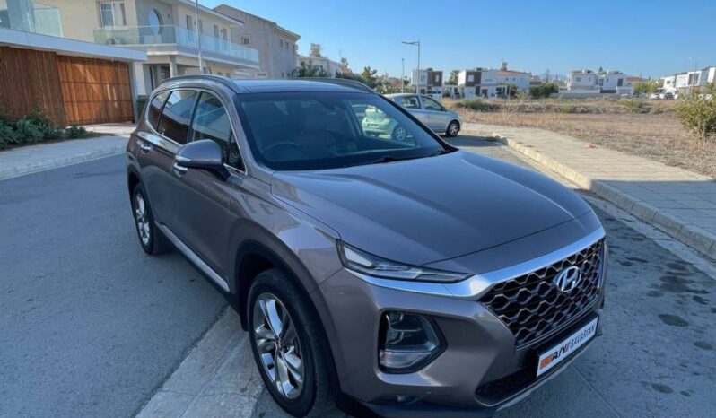 
								Hyundai Santa Fe full									