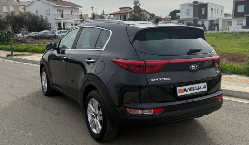 
								KIA SPORTAGE full									