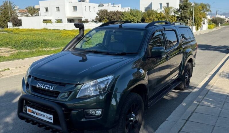 
								ISUZU D-MAX full									