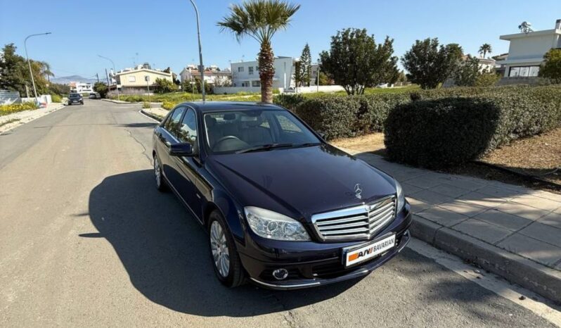 
								MERCEDES C-CLASS full									