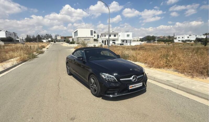 
								MERCEDES C200 CONVERTIBLE full									