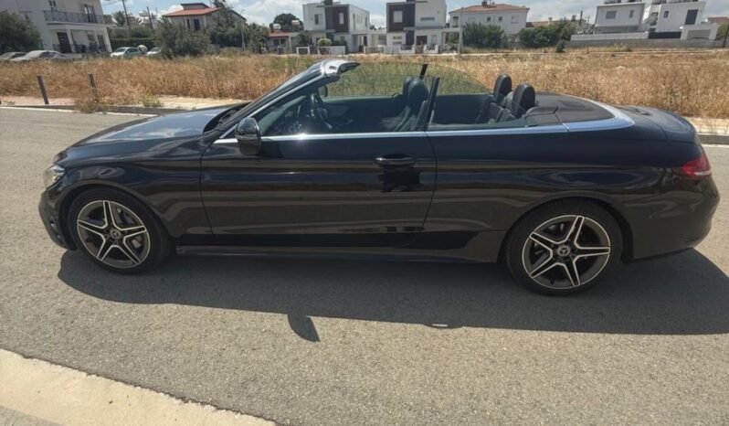 
								MERCEDES C200 CONVERTIBLE full									