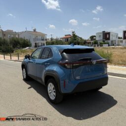 
										TOYOTA YARIS CROSS full									