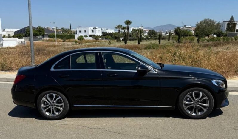 
								MERCEDES C220 full									