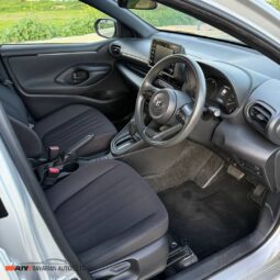 
										TOYOTA YARIS full									