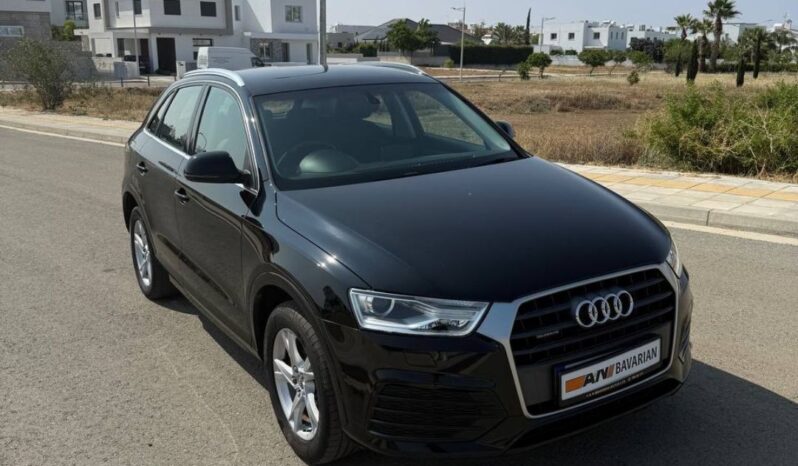 
								AUDI Q3 full									