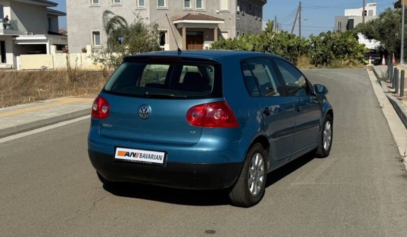 
								VOLKSWAGEN GOLF full									