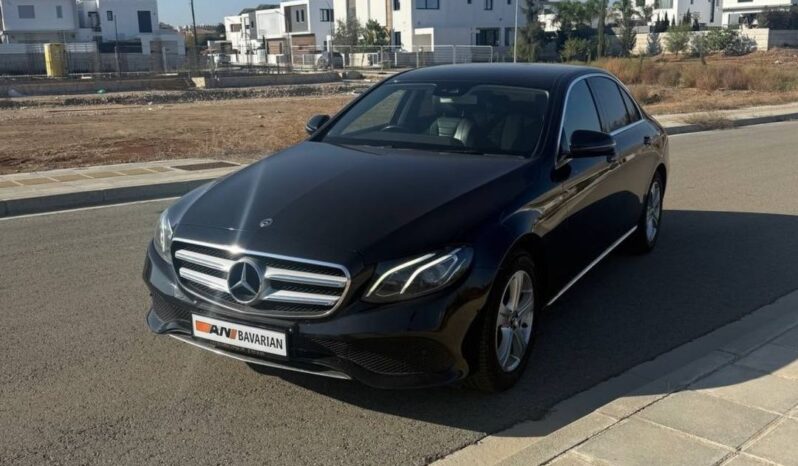 
								MERCEDES E-CLASS full									