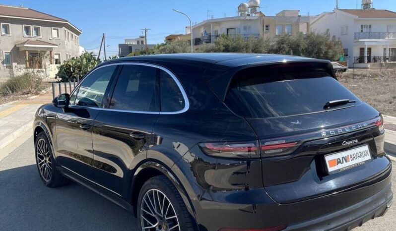 
								PORSCHE CAYENNE 3.0 V6 full									