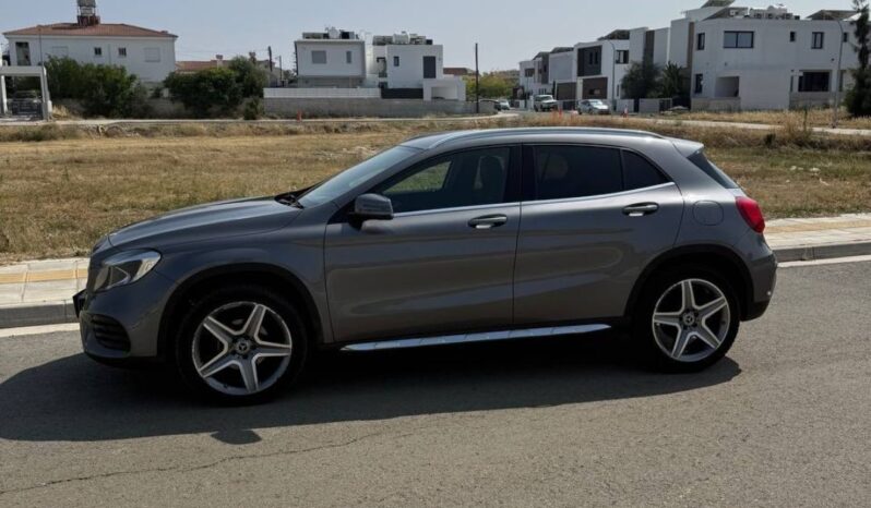 
								MERCEDES GLA full									