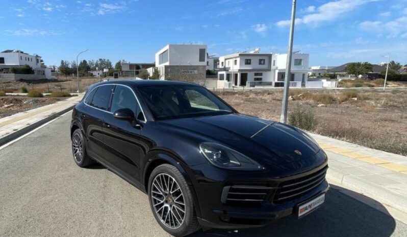 
								PORSCHE CAYENNE 3.0 V6 full									