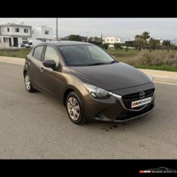 
										MAZDA DEMIO full									