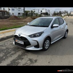 
										TOYOTA YARIS full									