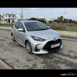 
										TOYOTA YARIS full									