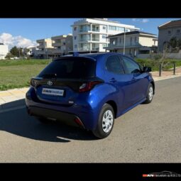 
										TOYOTA YARIS full									