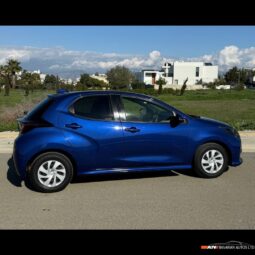 
										TOYOTA YARIS full									
