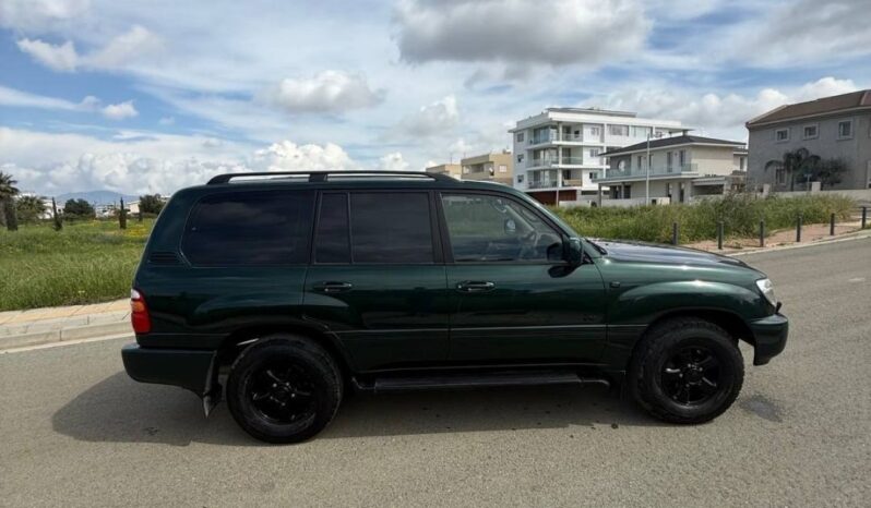 
								TOYOTA LAND CRUISER VX full									