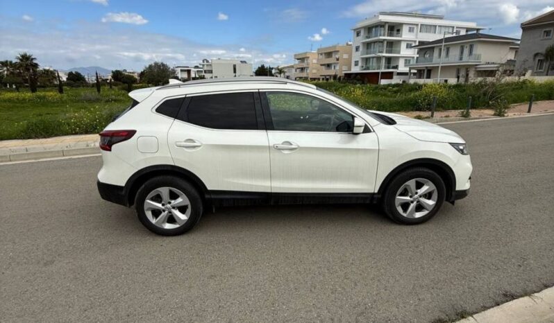 
								NISSAN QASHQAI full									