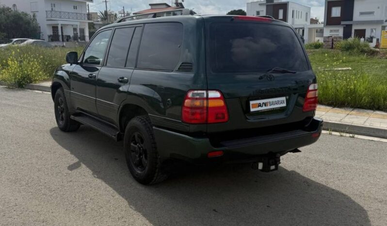 
								TOYOTA LAND CRUISER VX full									