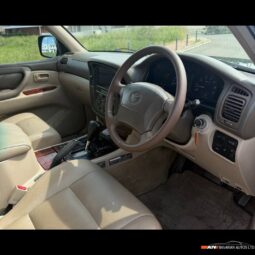 
										TOYOTA LAND CRUISER VX full									
