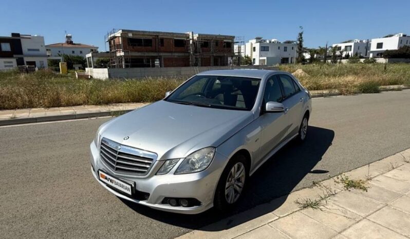 
								MERCEDES E CLASS full									