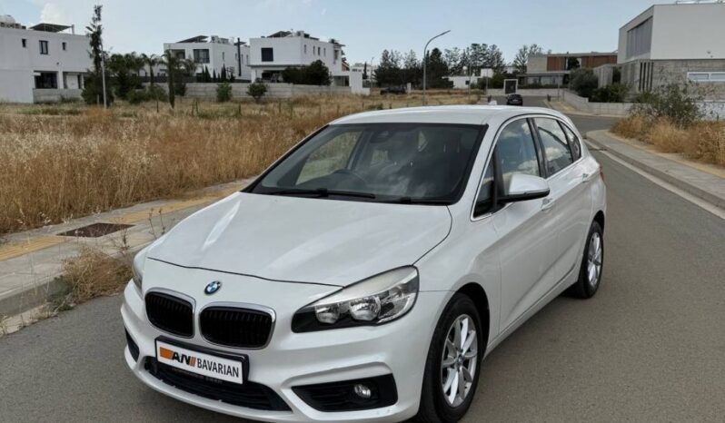 
								BMW 218i full									