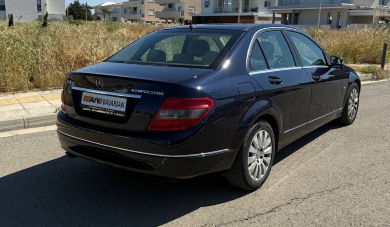 
								MERCEDES C CLASS full									