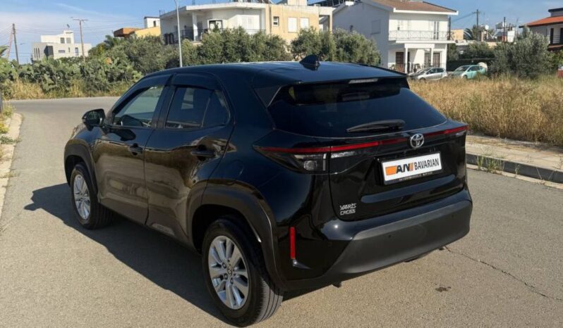 
								TOYOTA YARIS CROSS full									
