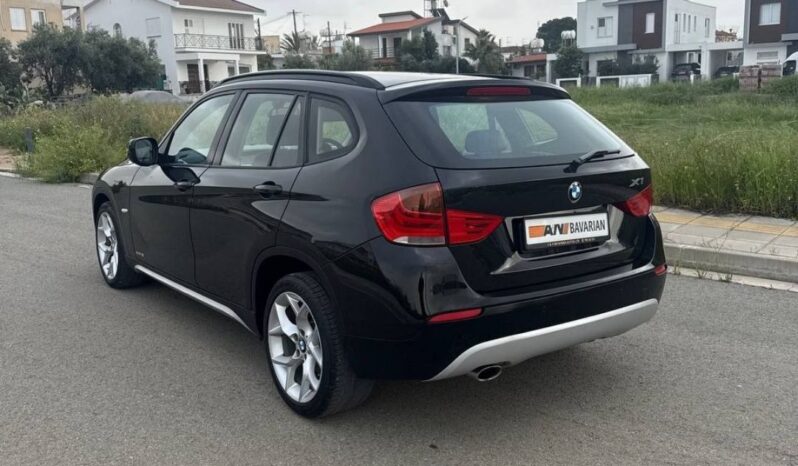 
								BMW X1 full									