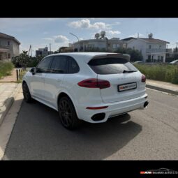 
										PORSCHE CAYENNE full									