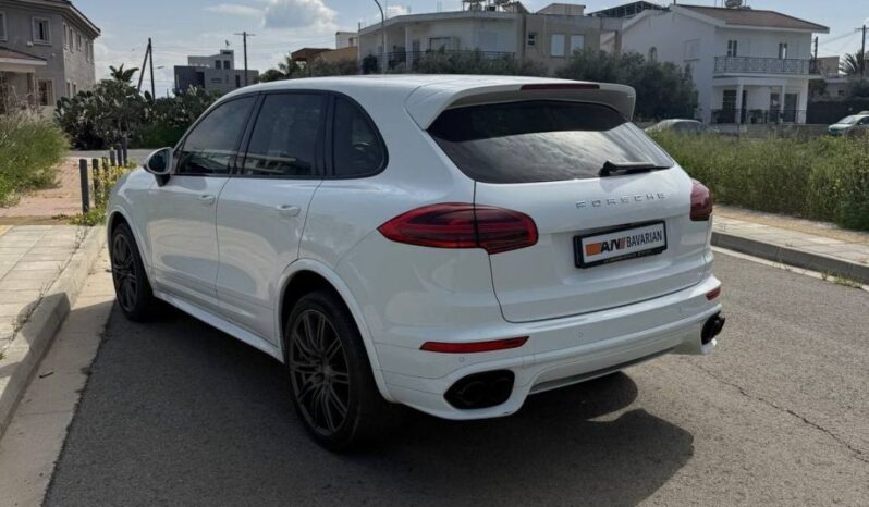 
								PORSCHE CAYENNE full									