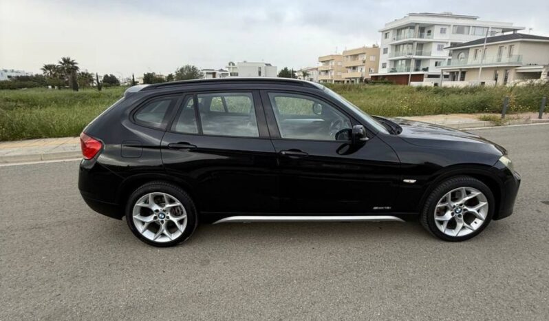 
								BMW X1 full									