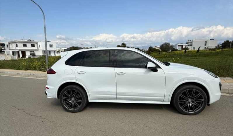 
								PORSCHE CAYENNE full									