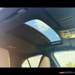 
										LEXUS UX full									