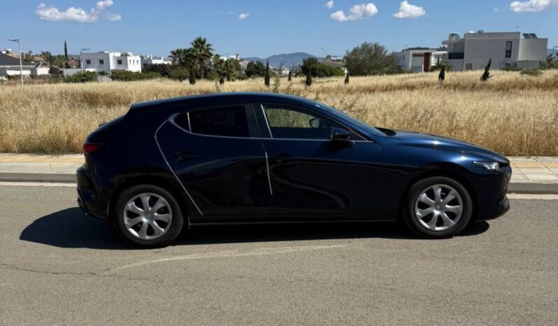 
								MAZDA 3 full									