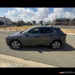
										LEXUS UX full									