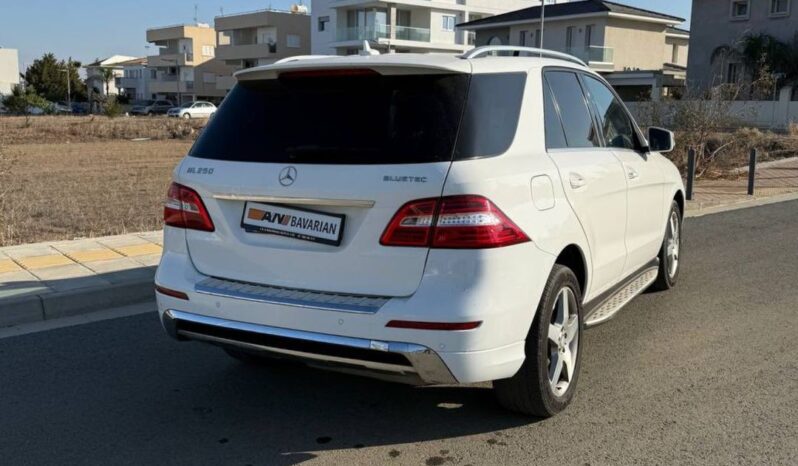 
								MERCEDES ML full									