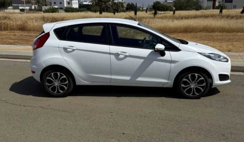 
								FORD FIESTA full									
