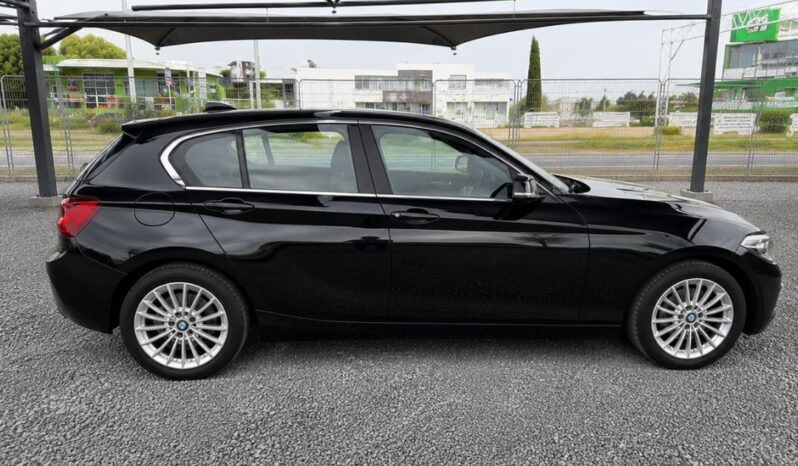 
								BMW 118 full									