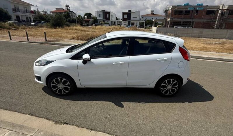 
								FORD FIESTA full									
