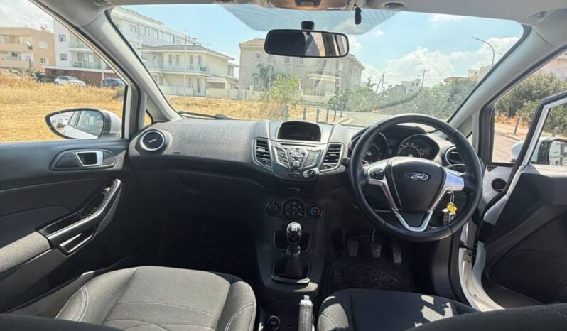 
								FORD FIESTA full									