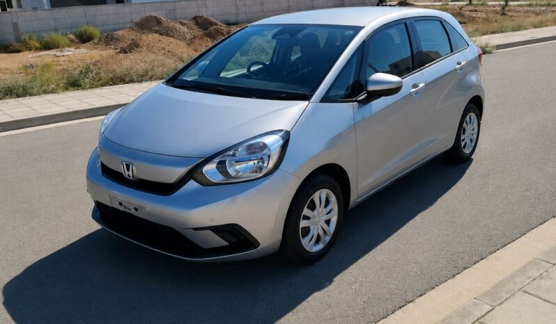 
								HONDA FIT full									