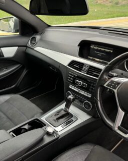 
										MERCEDES-BENZ C-CLASS full									