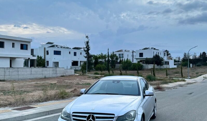 
								MERCEDES BENZ C-CLASS full									